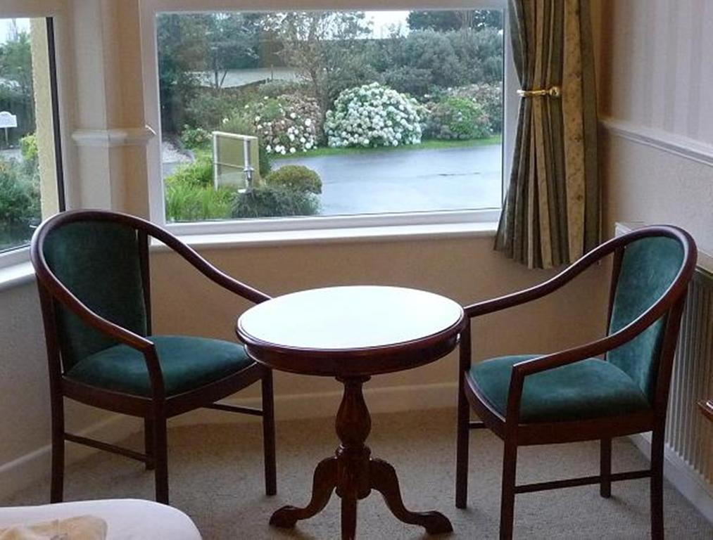 Cliff Head Hotel Carlyon Bay Værelse billede