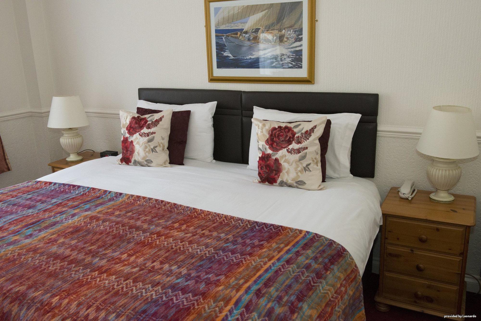Cliff Head Hotel Carlyon Bay Eksteriør billede