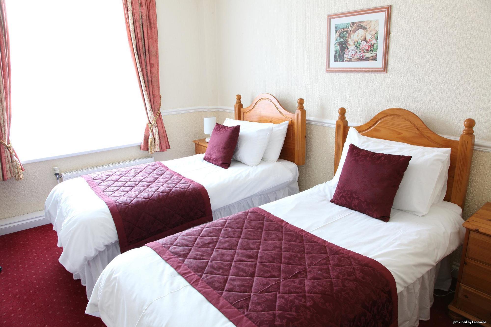 Cliff Head Hotel Carlyon Bay Værelse billede